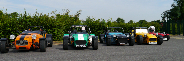 Kevin Greeves MK, Jem Knights' Avon, Paul Browning's R6, Simon Noble's R6, Peter Hinton's Avon