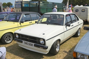 Oakley Sciara's Ford Escort MK2